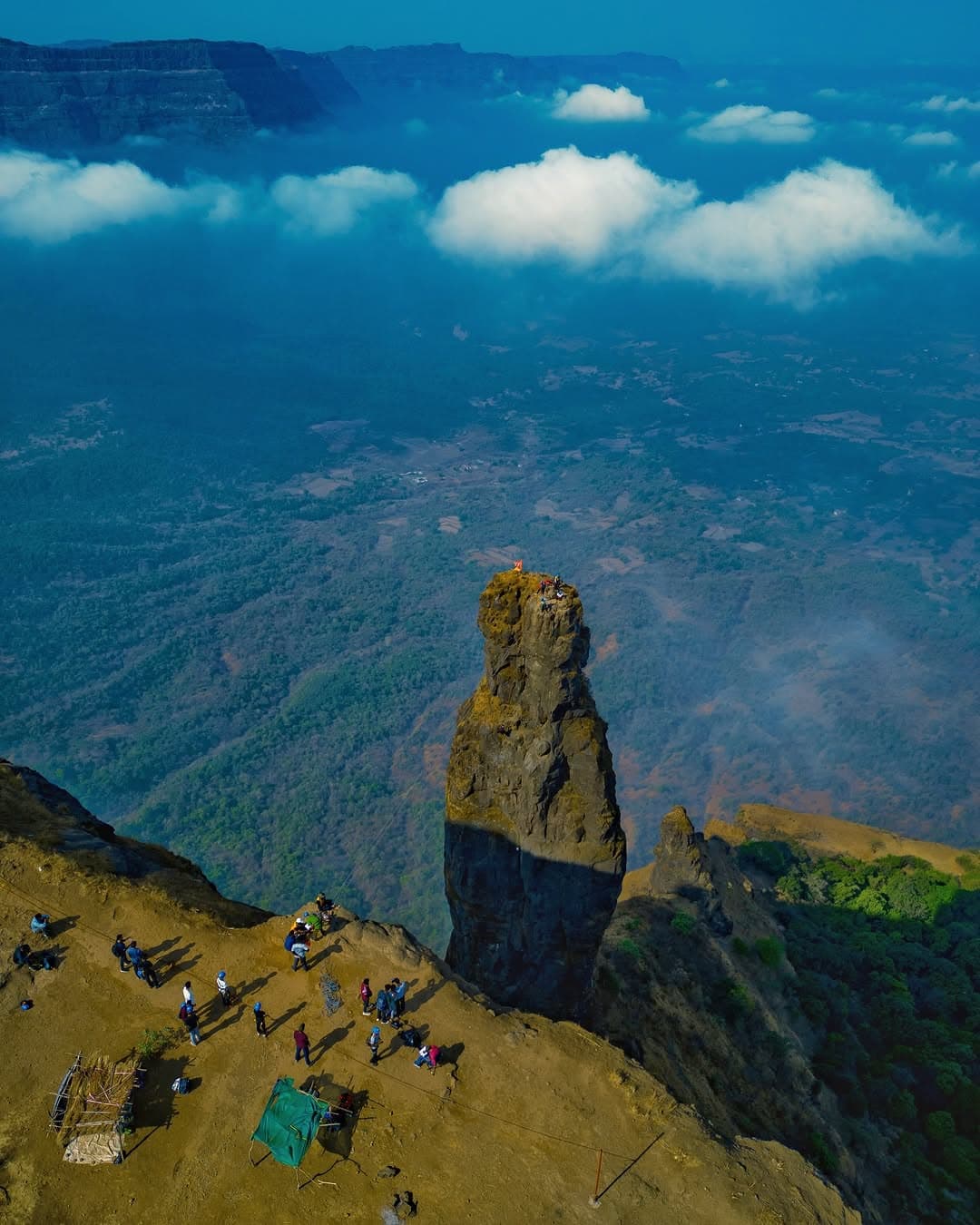 Jivdhan-Vanarlingi Valley Crossing & Rappelling 2025